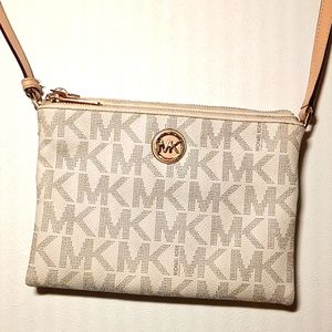 Michael Kors Crossbody Purse